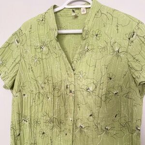 Green floral button up blouse - 1x